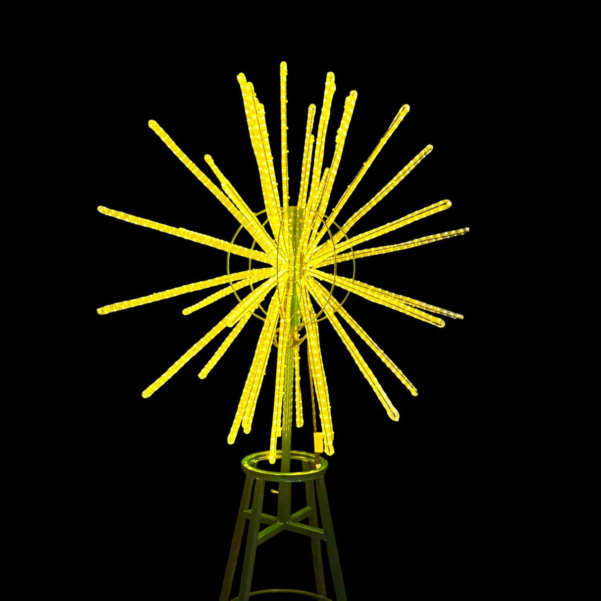 Giant Tree Topper Pre-Lit LED Starburst