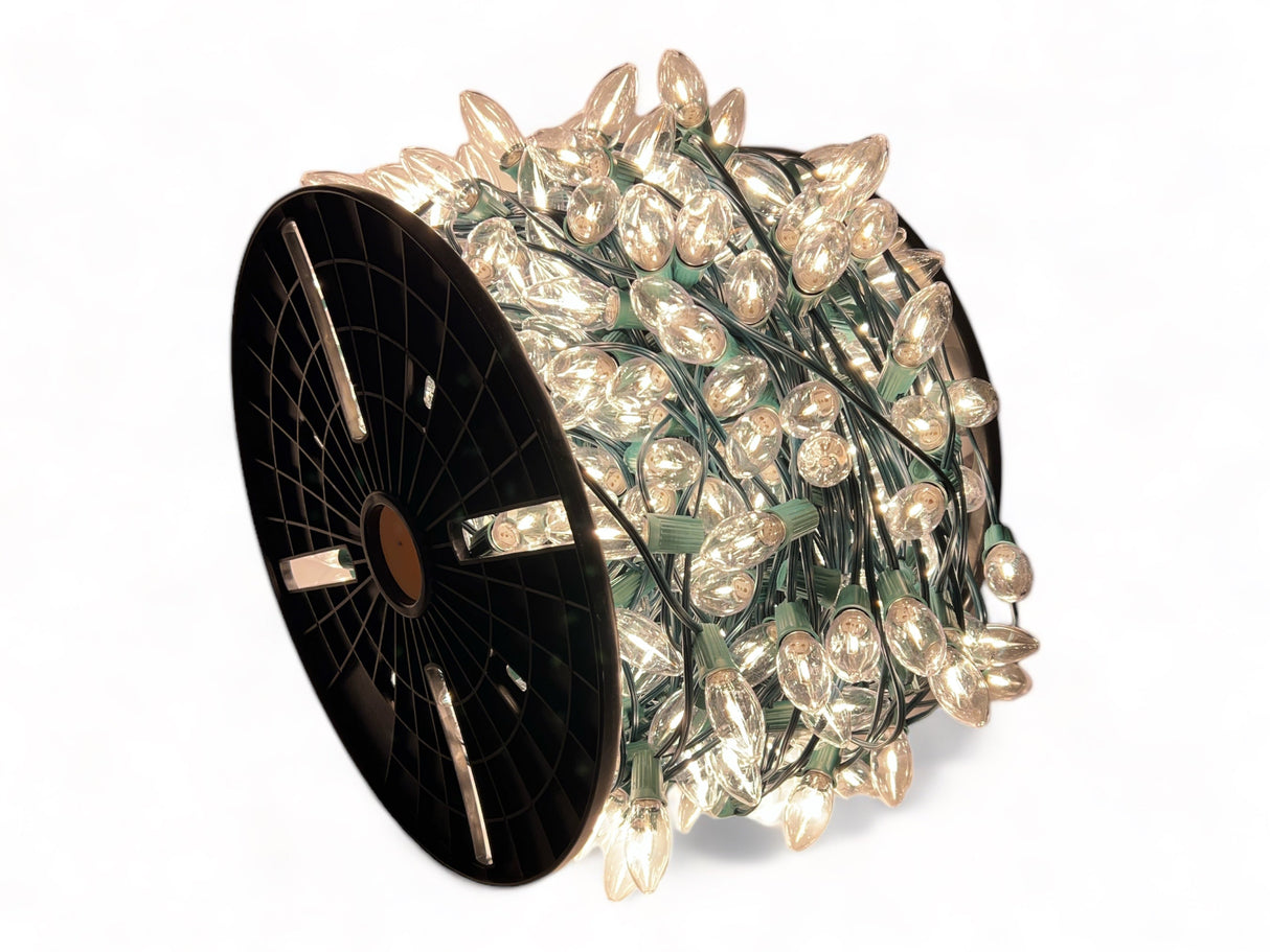 C9 Bulbed Sockets with Magnet Clips: 250’ 15” Spacing C9 Spool with Pre-Bulbed C9s and Magnet Clips, SPT-1 Green Wire