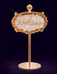 Giant Pre-Lit LED Welcome Pole